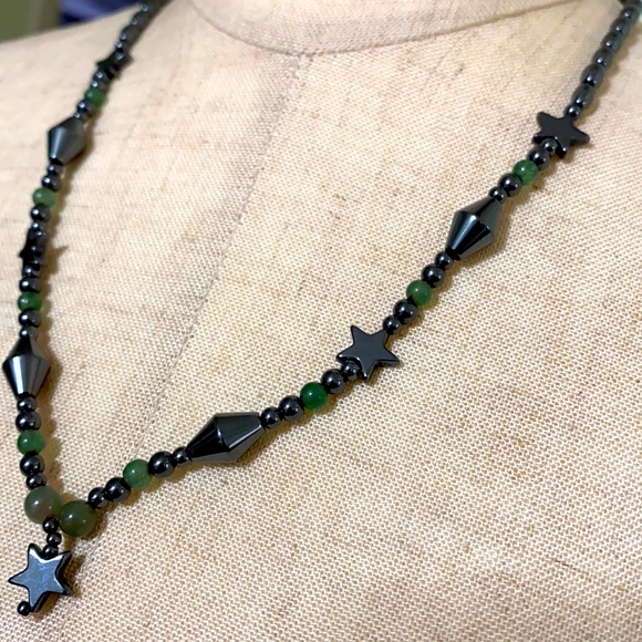 🖤Hematite💕Jade necklace - Picture 4 of 8